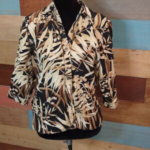 Small. 100% linen tropical button down